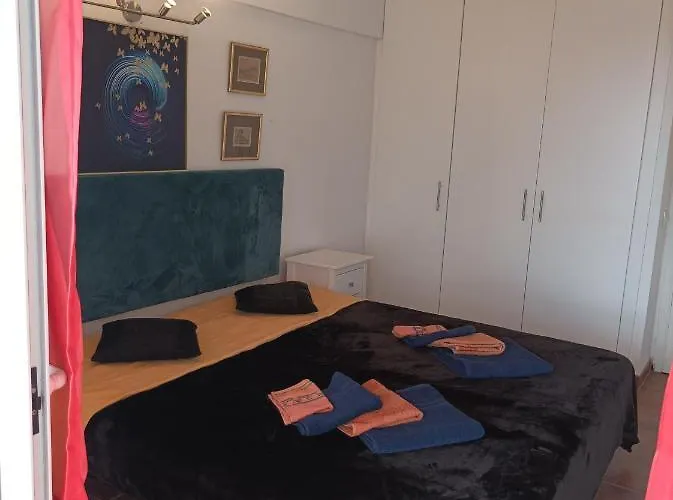 Ocean View Playa Cristianos Beachfront Апартаменты *